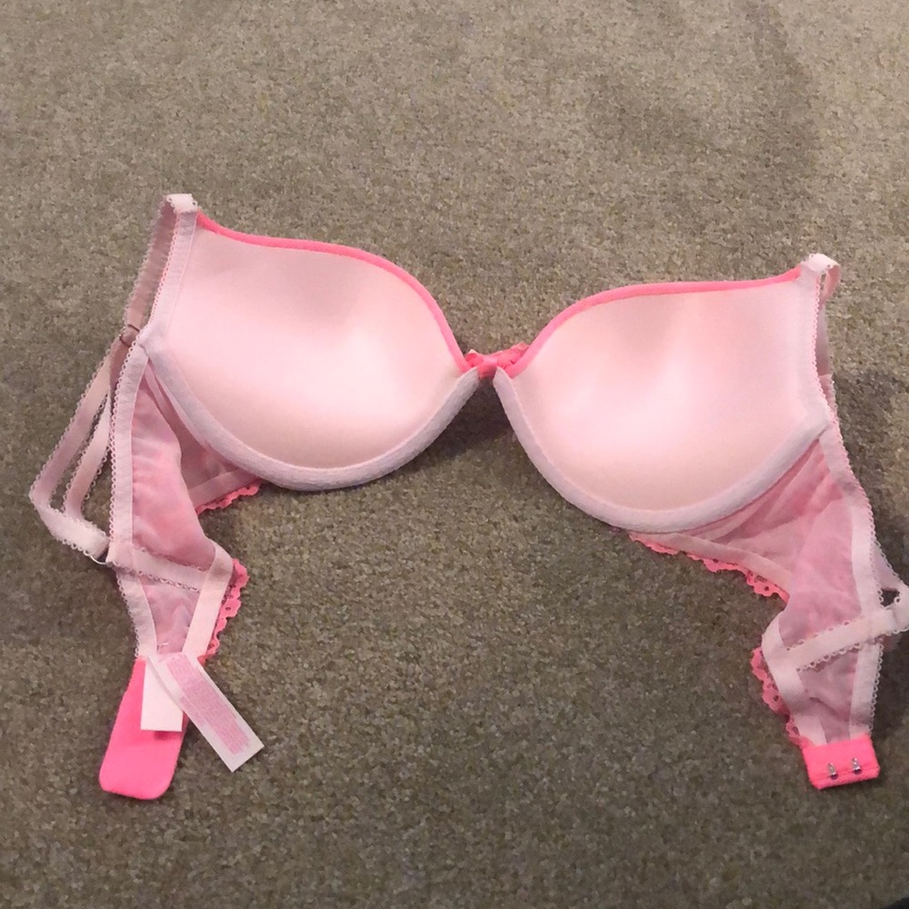 VS Bra - Picture 2 of 2